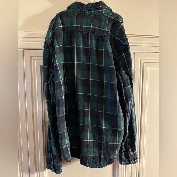 Men’s Medium American Eagle Flannel - Picture 2 of 3